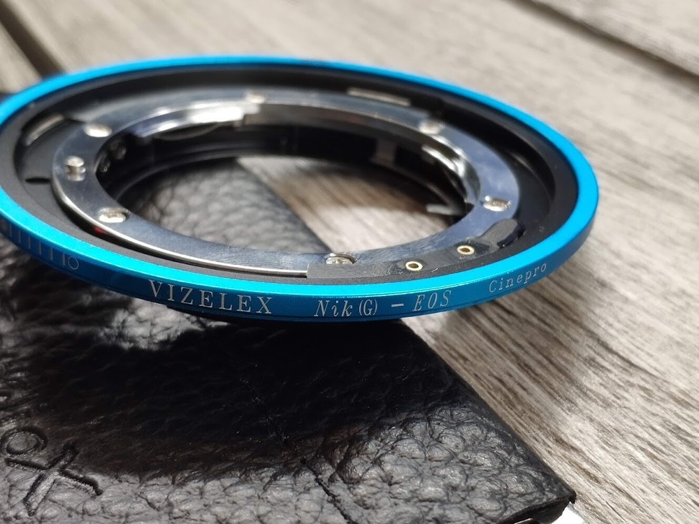 Vizelex Nikon (G) - EOS Lens Mount Adapter w/ Case