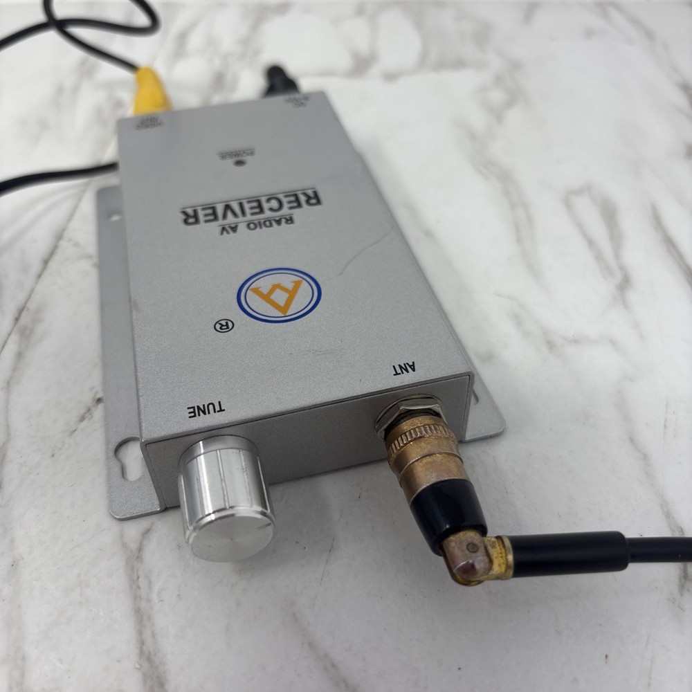 RADIO AV RECEIVER 9v