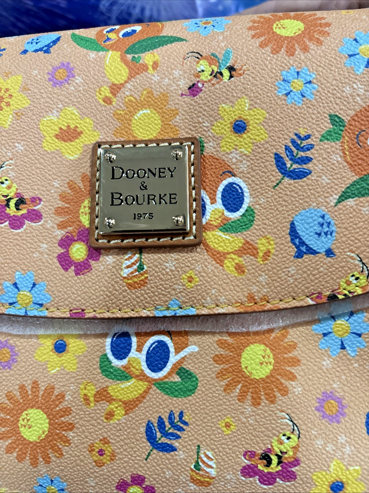 2026 Disney Parks Dooney & Bourke Flower & Garden Orange Bird Crossbody Purse 🍊