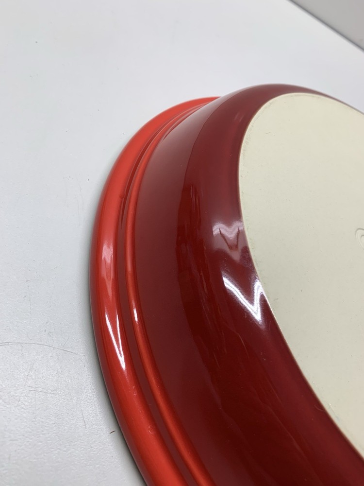 Le Creuset Stoneware Circle Baking Dish Red
