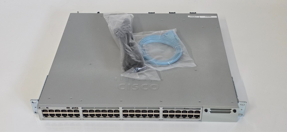 Cisco Catalyst C9300-48T-E 48 Port Gigabit Network Essentials Network Switch