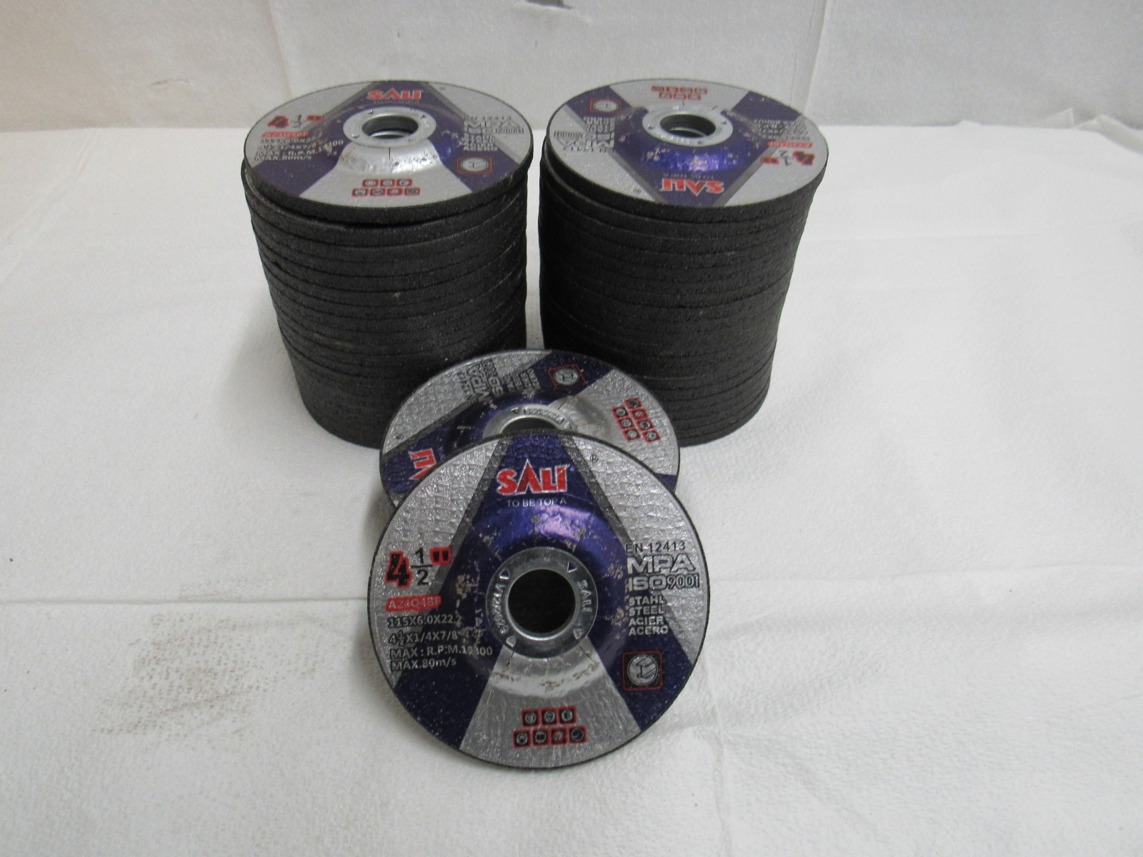 Lot of 29 Sali EN12413 4 1/2" Grinding Wheel 4 1/2" x 1/4" x 7/8" A24Q4BF