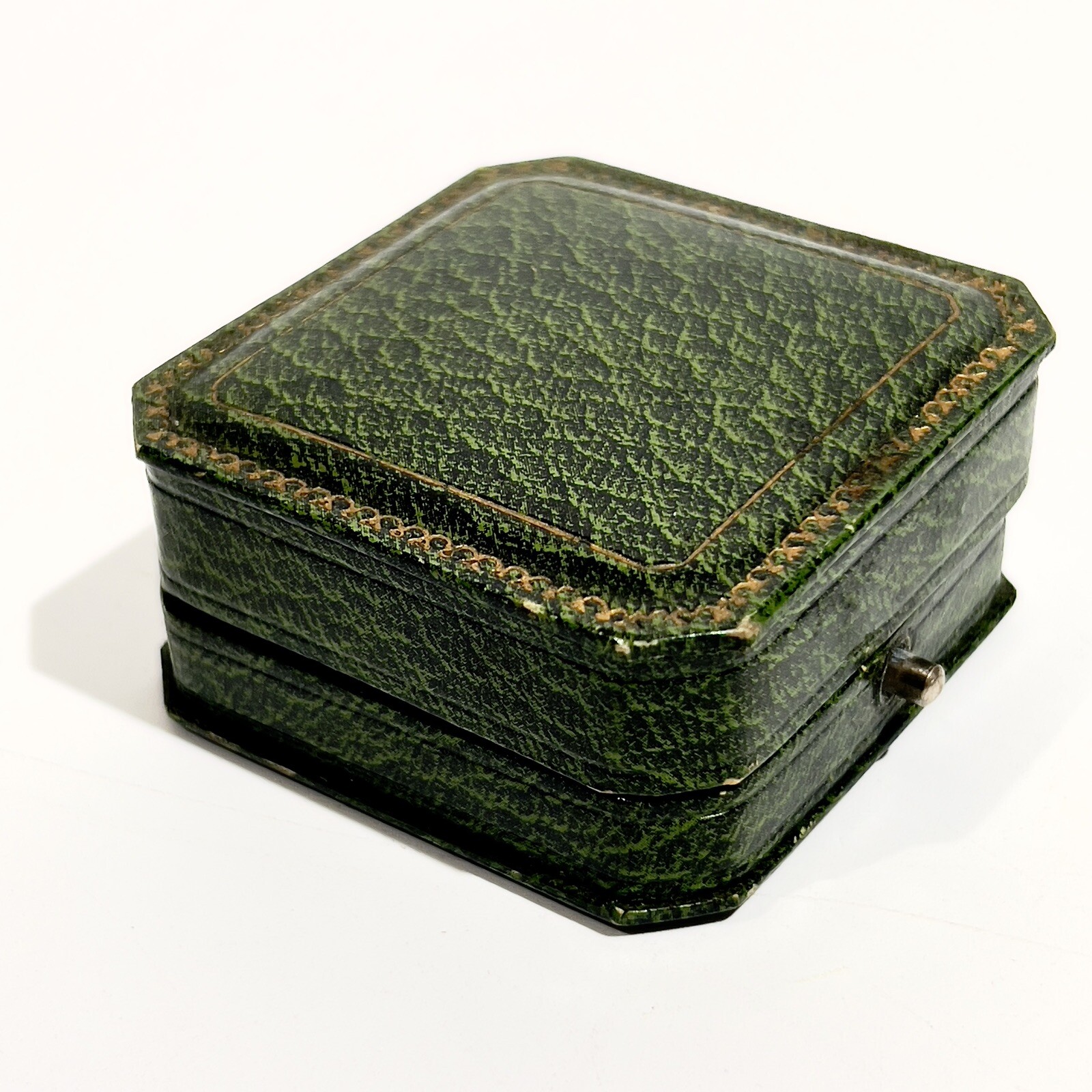 Antique Jewelry Case for Ring or Buckles Green Color Jewel Collection