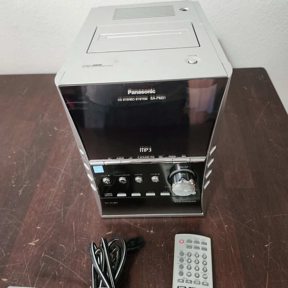 Panasonic SA-PM31 Stereo System CD Changer Main Unit W/ Remote DIM SCREEN READ