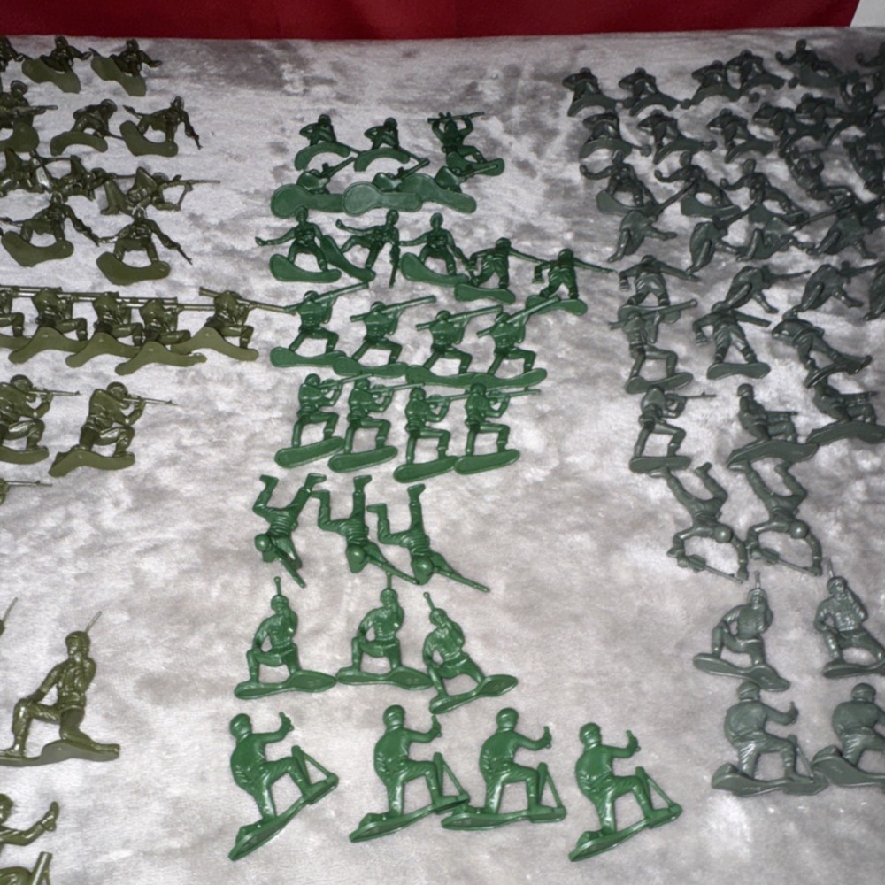 green plastic armymen lot