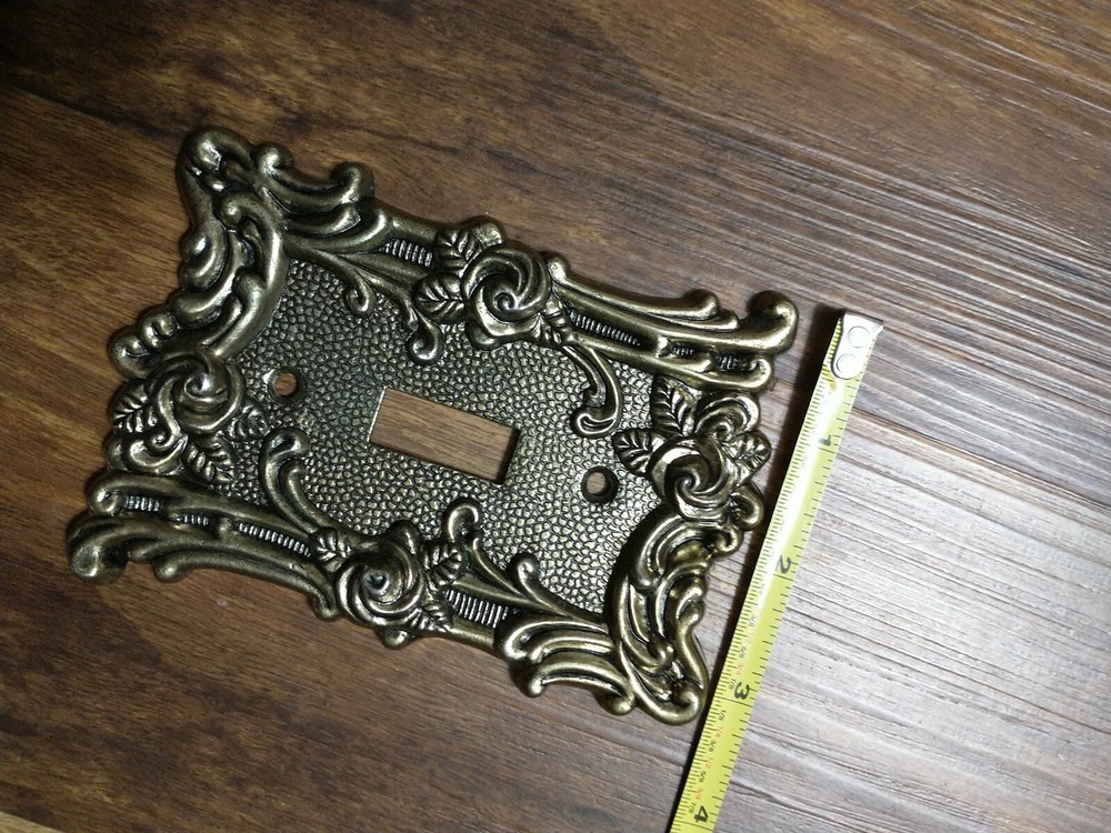 Vintage AmerTac Single Light Switch Cover