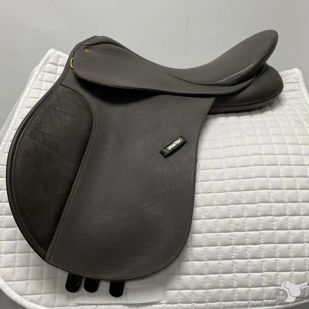 Wintec 17" Interchangeable 250 AP Saddle