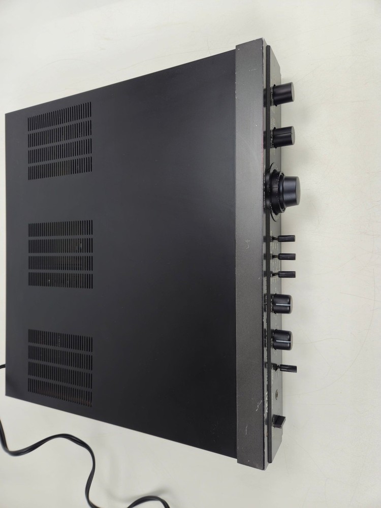 Akai - PS-200C - Stereo Pre Amplifier