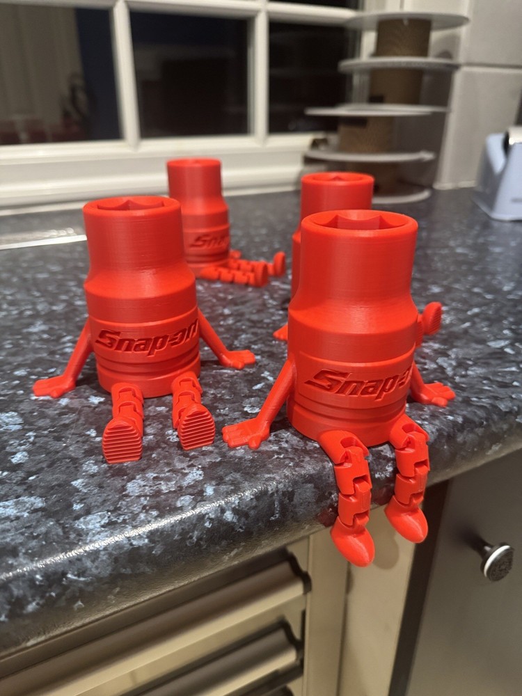 Snap.  On Toy Toolbox Socket Buddy buddies  In red