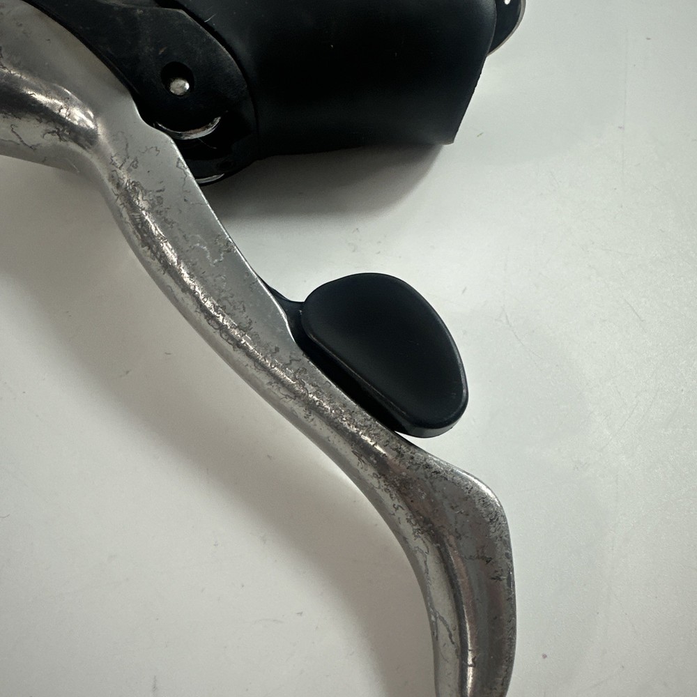 SHIMANO ULTEGRA SHIFT BRAKE LEVERS - PAIR