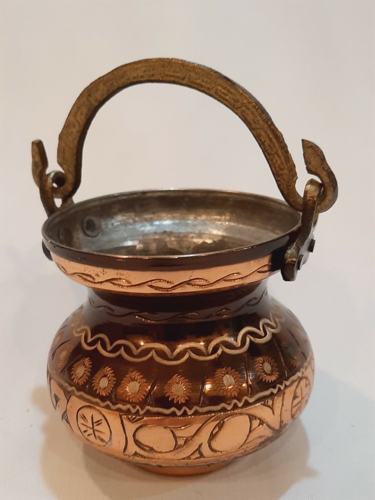 Metal Work Kettle With Handle Middle Eastern Style