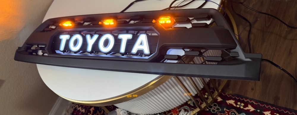4Runner 2003 2004 2005 Matte Black Grill W/3LED and LED letters