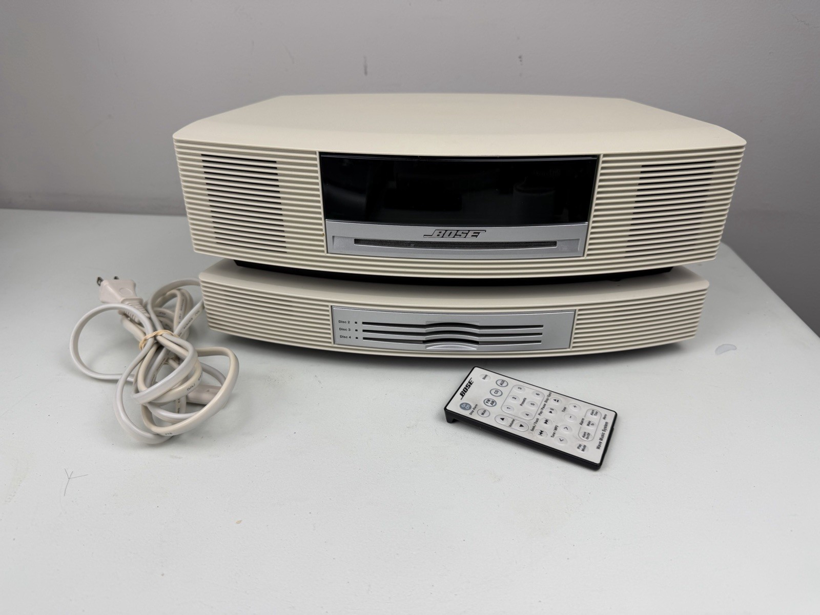 Bose Wave Music System AWRCC2 3-Disc Multi-CD Changer **FOR PARTS**