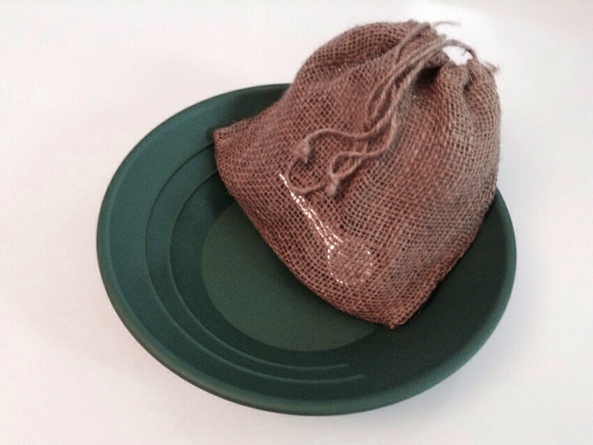 Gold Panning Kit