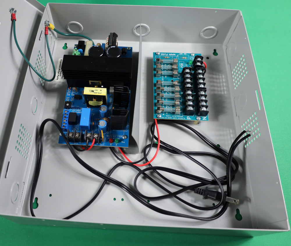 ALTRONIX CCTV CAMERA & ACCESSORY POWER SUPPLY
