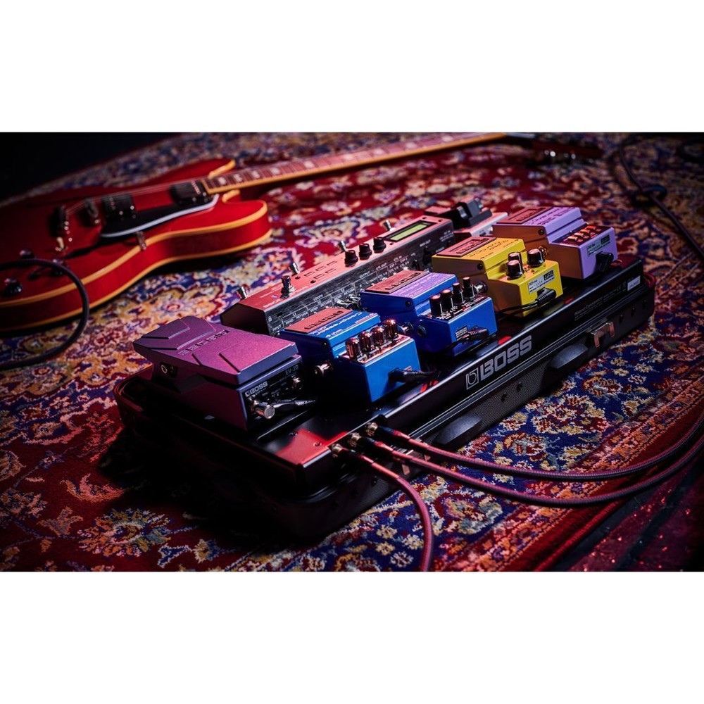 Boss BCB 1000 Suitcase Style Pedal Board Black