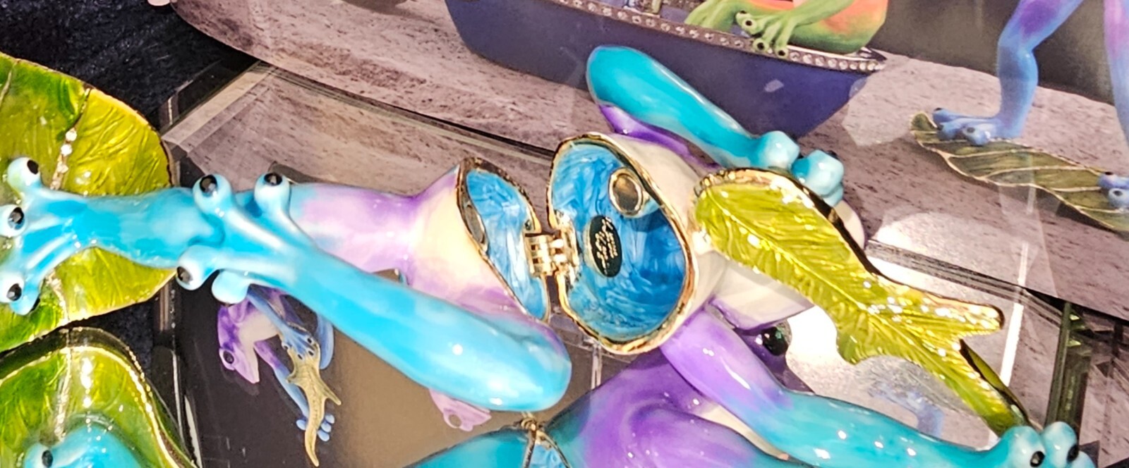 Keren Kopal Collectible Trinket Box 2016 Collection Guitar Playing Fro G3D