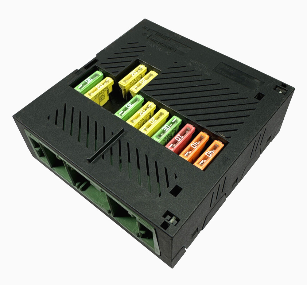 OEM BMW E60 E61 E63 E64 E65 E66 E67 E53 Phantom Integrated Supply Module 7510638