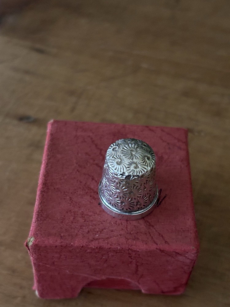 Vintage Silver Thimble 💐