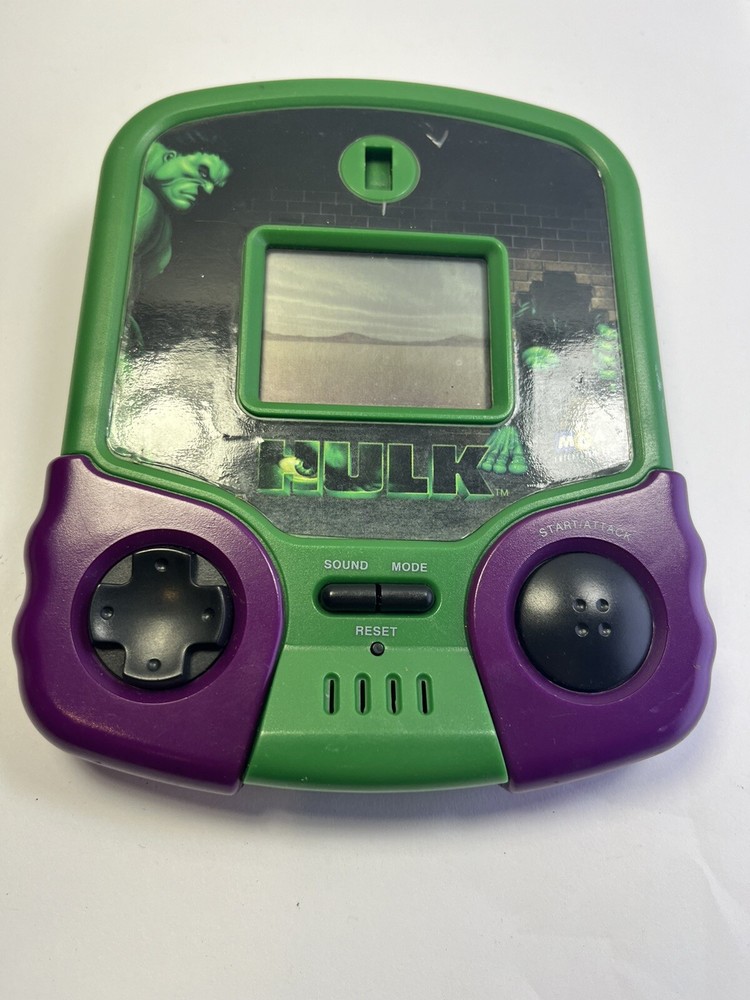 HULK Marvel MGA Entertainment Handheld Electronic Game 2003-Tested