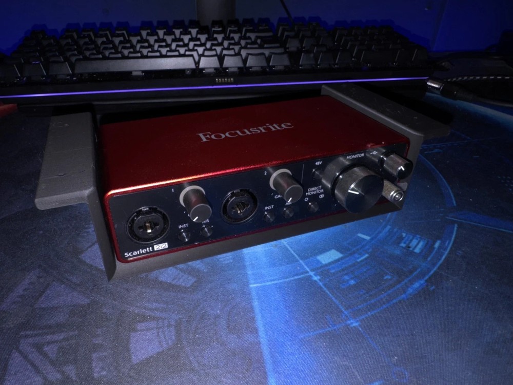 Focusrite Scarlett 2i2 – Under-mount Bracket Black New