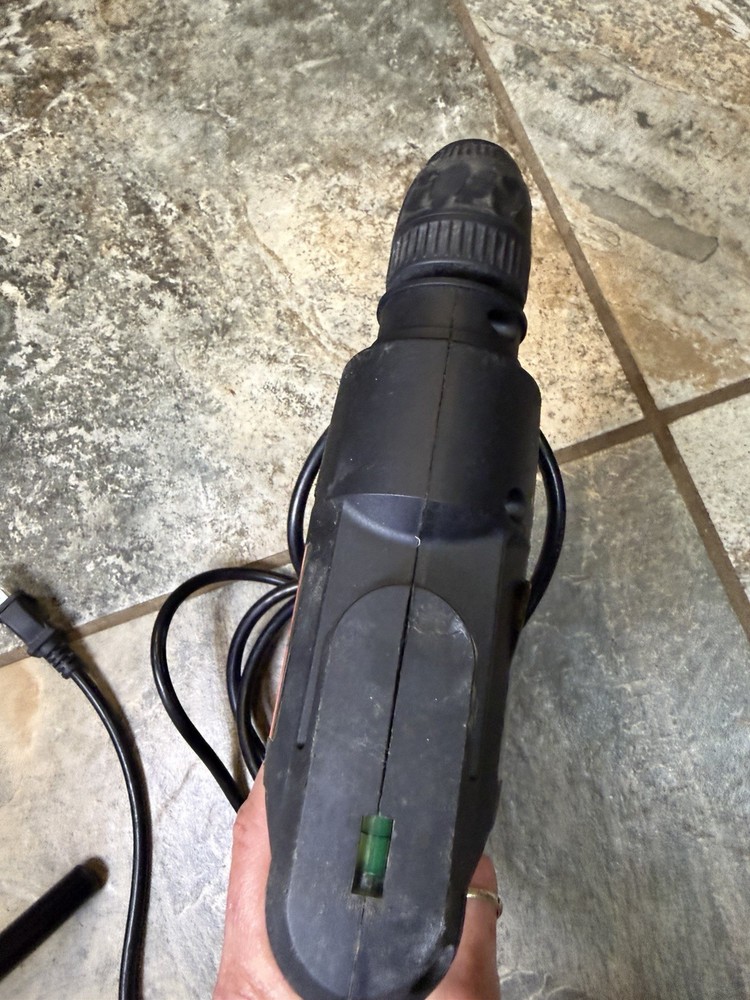 DRILL MASTER 3/8" VARIABLE SPEED REVERSIBLE CORDED DRILL 60614