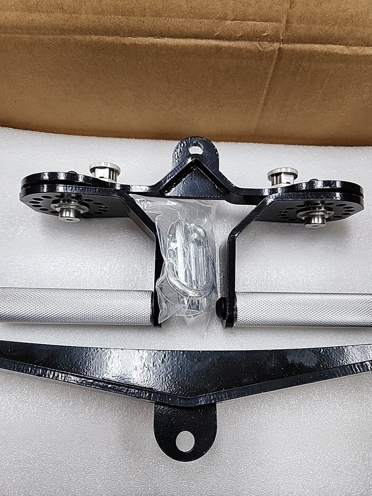 NEW Unbranded Adjustable 360^ Lat Pull Down Bar Attachment