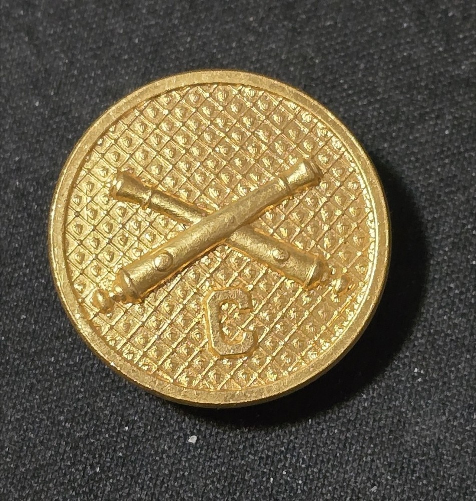 1926-37 Type 2 Gilt Artillery Battery C Collar Disk - SB