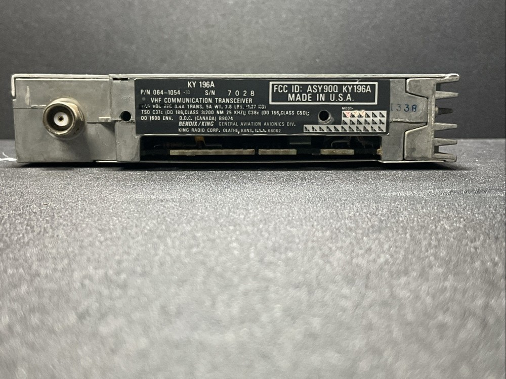 Bendix King KY 196A VHF Com