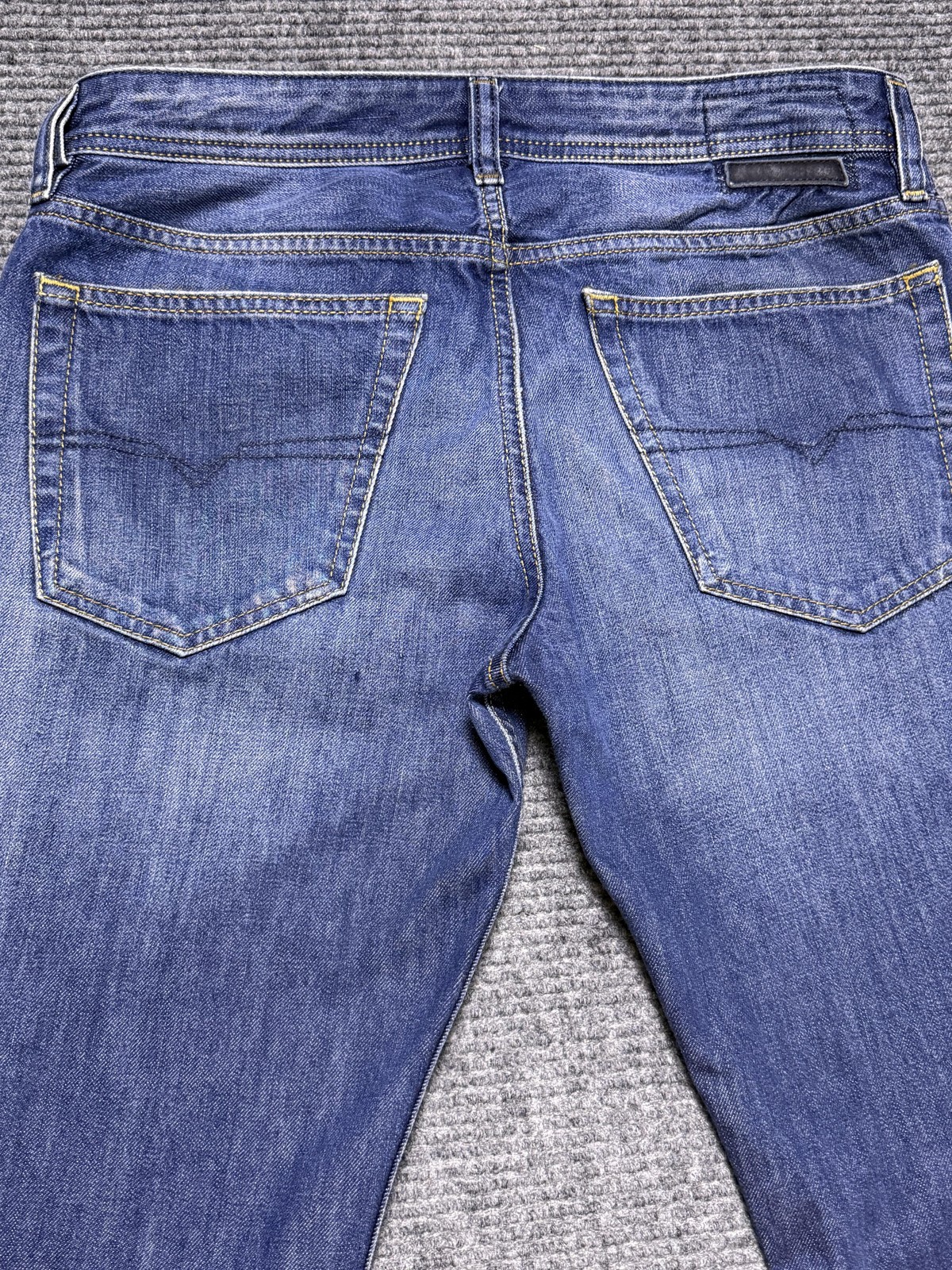 Diesel Jeans Mens 33x33 New-Fanker Button Fly Medium Wash Bootcut Blue Denim