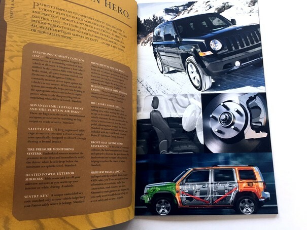 2012 Jeep Patriot 26-page Original Sales Brochure Catalog