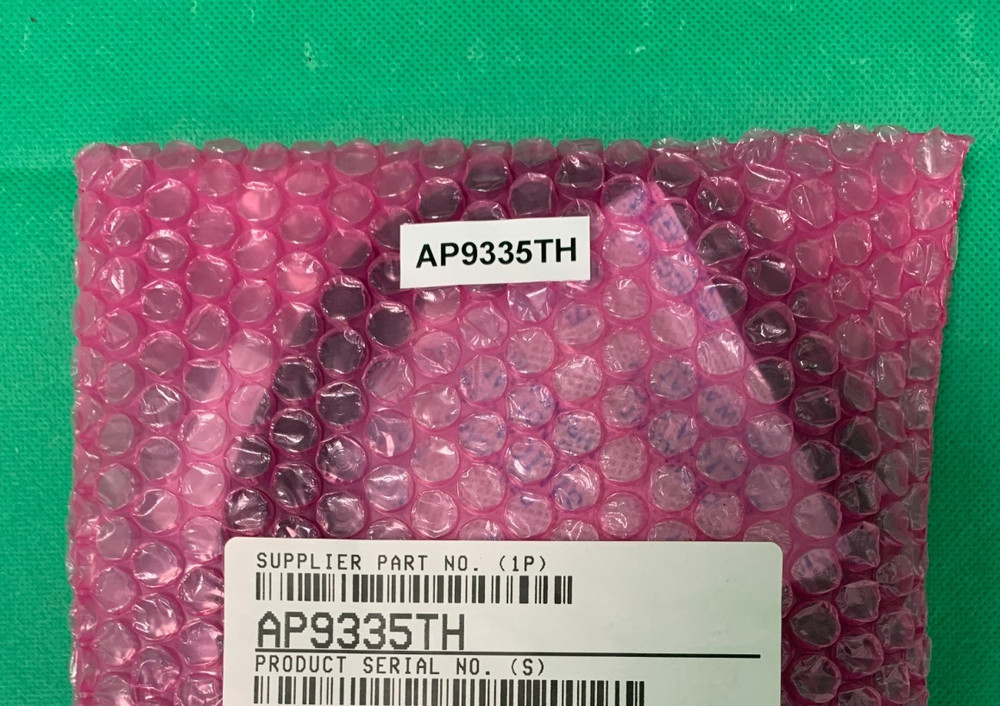 APC AP9335TH Temperature & Humidity Sensor