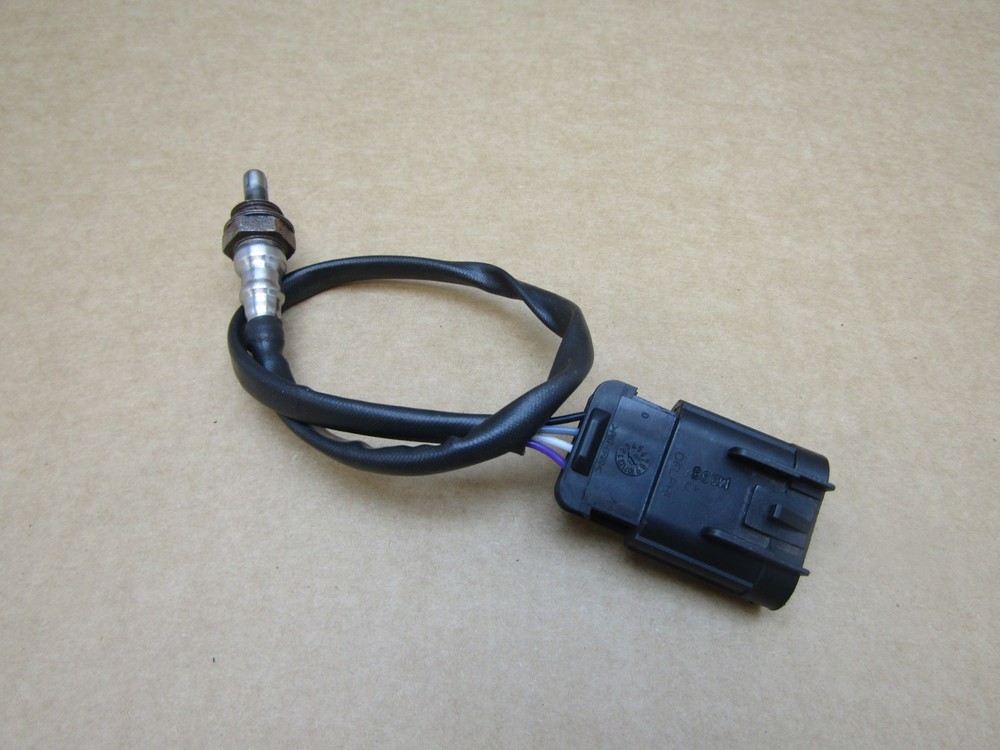 AJS Modena 125 2019 738 miles lambda sensor (15451)