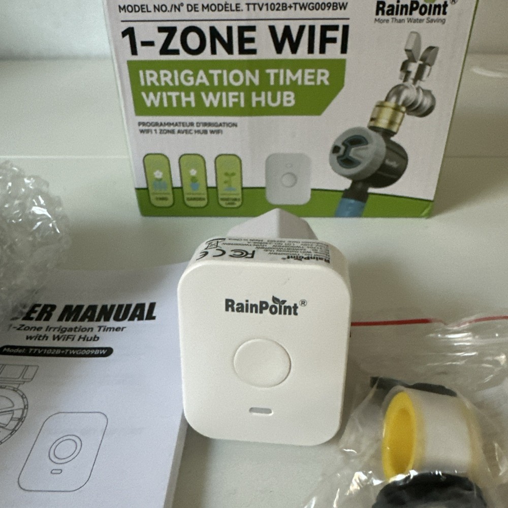 RainPoint Bluetooth Sprinkler Timer Controller With WiFi Hub - TTV102B+TWG009BW