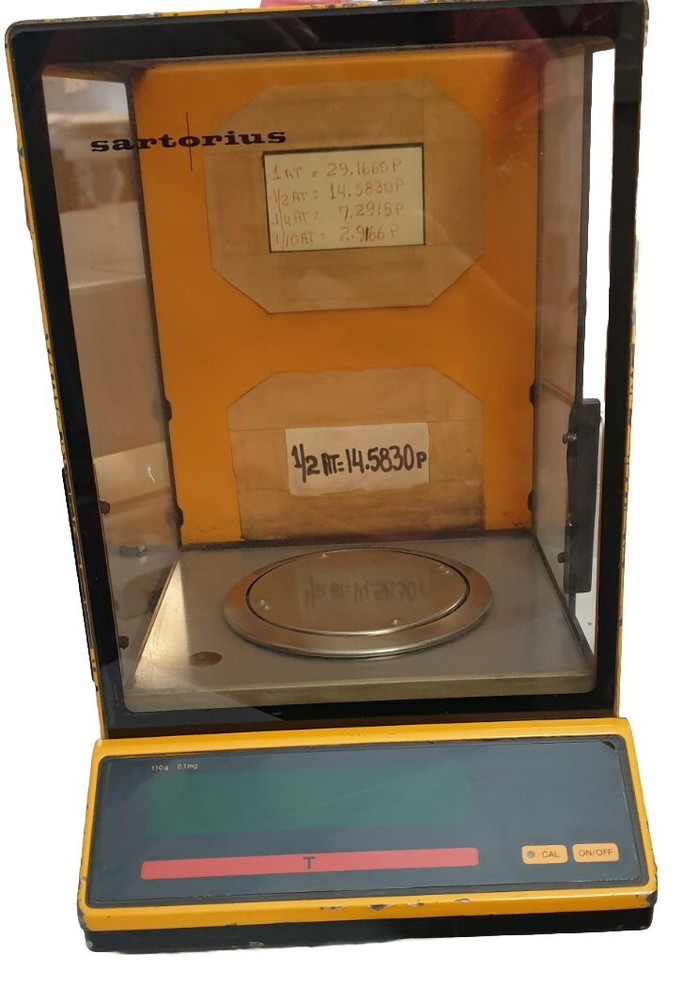 Sartorius 1801 Scale Max 110g Readability .0001g