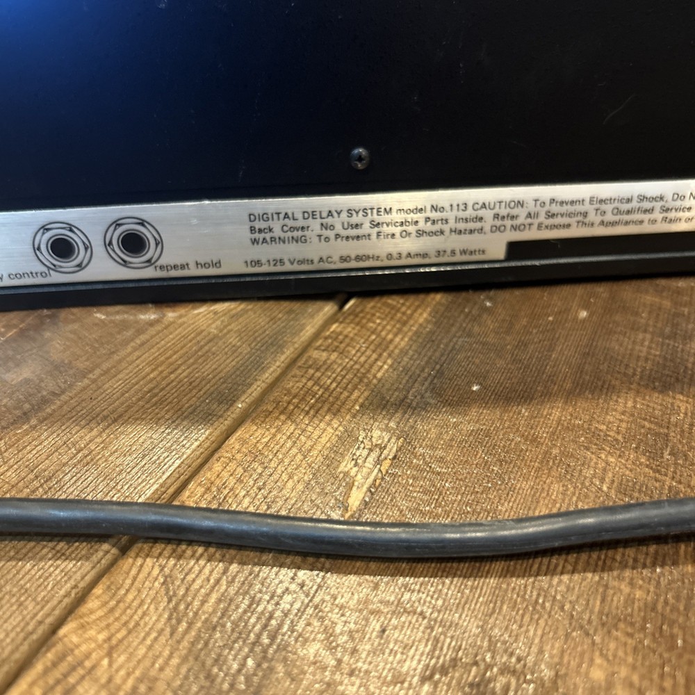 MXR Digital Delay Model 113