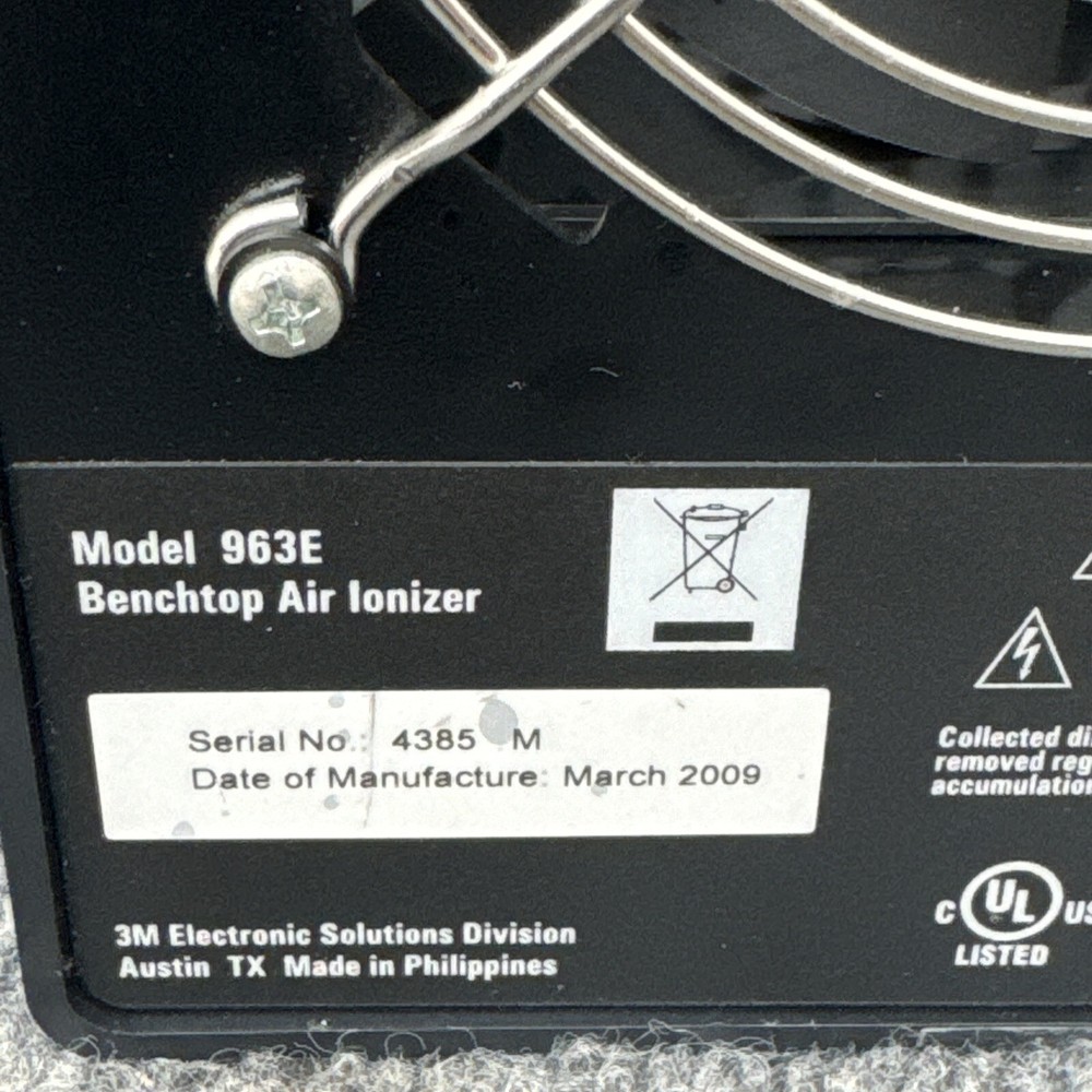 3M 963E Benchtop Air Ionizer Used
