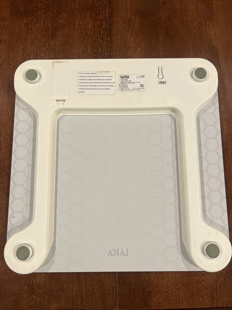 Laica Smart Body Composition 400lb Digital Bath Scale