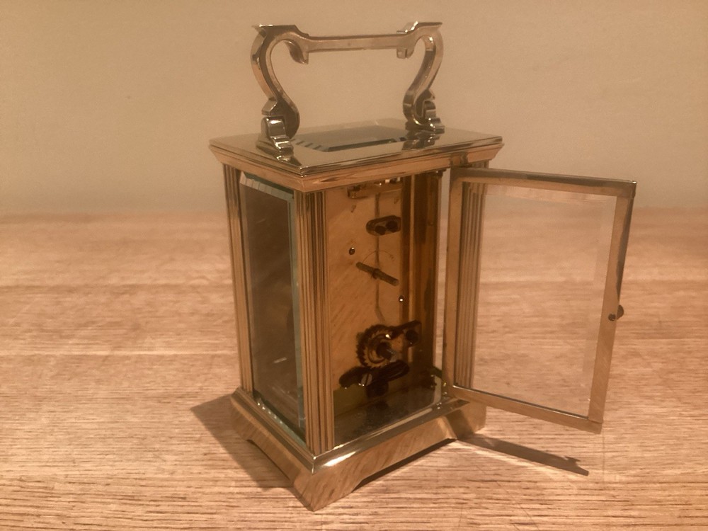 Extremely Clean - Brass 8 Day Carriage Clock ~ Lovely Condition & Fully Working