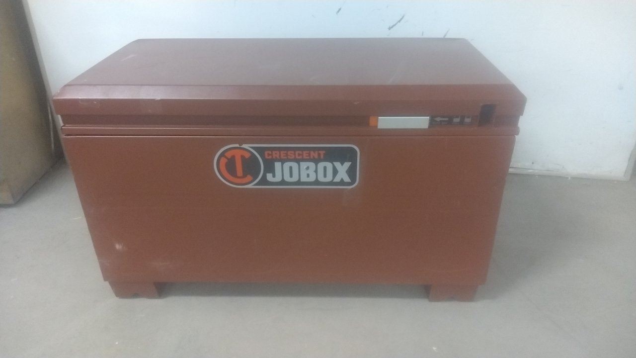 Crescent Jobox 2-653990 10.5 Cu Ft Storage Capacity Brown Steel Jobsite Box