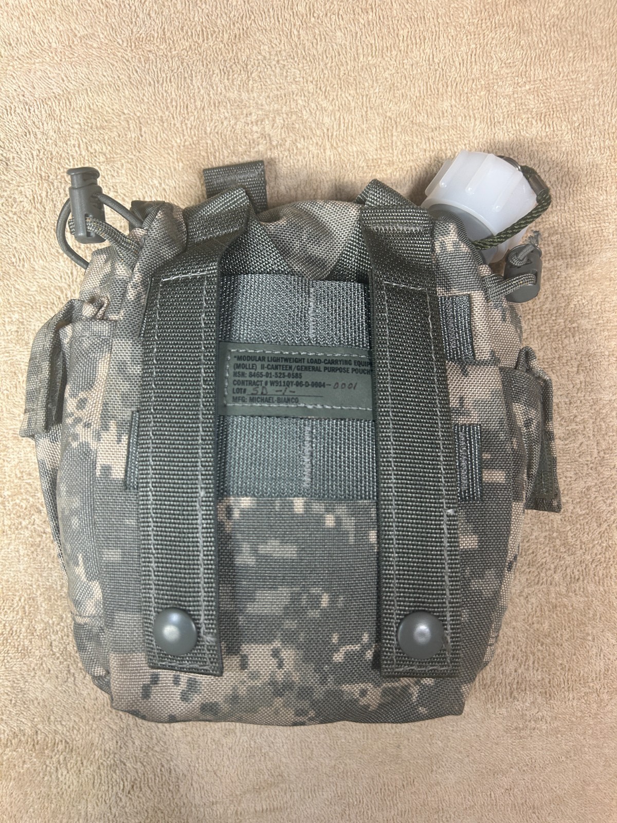 USGI Artic Insulated Canteen w/ACU Canteen Cover