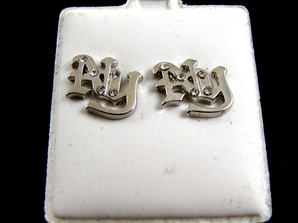 Fancy CZs Pierced Studs Earrings 12092013