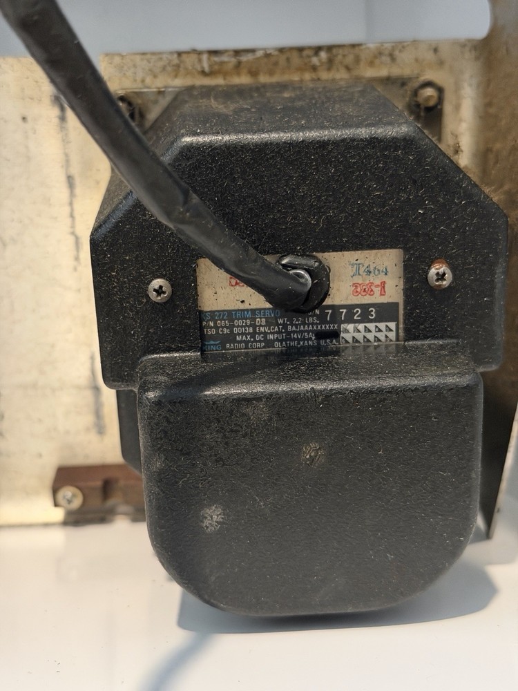 King KS 272 Trim Servo