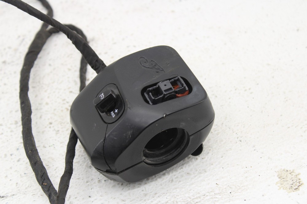 2018 18 Indian Chief Springfield Right Control Switch 2 Row