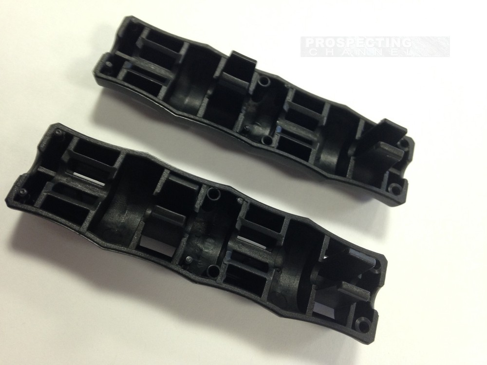 SNAPPY GRIP 2 PACK BLACK Ergonomic Replacement Bucket Handles