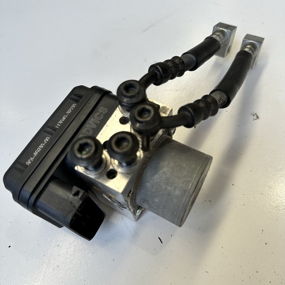 Yamaha MT03 660 2016 ABS pump modulator mount block unit