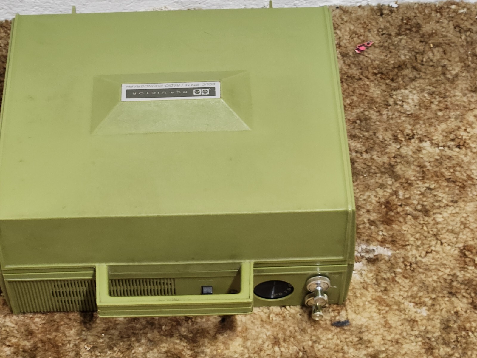 RCA Victor Record Player VLP26G AM Radio Vtg Green Portable PARTS REPAIR BROKEN