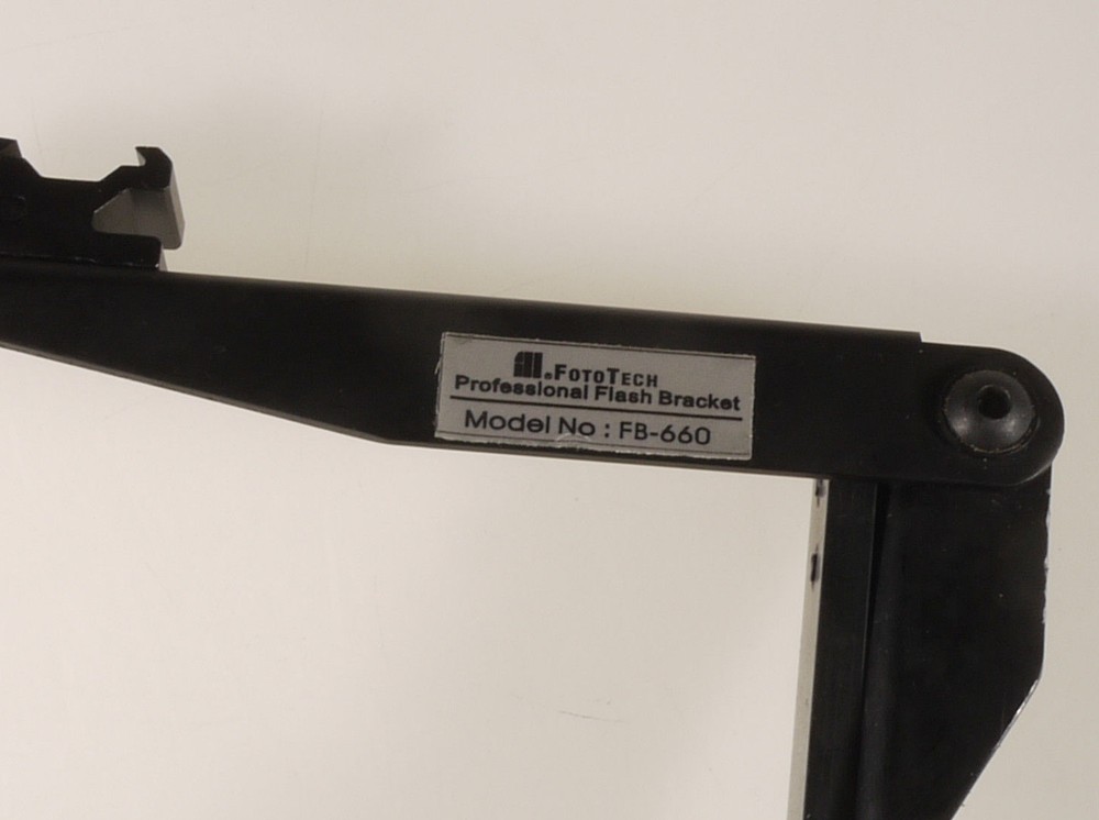 PRL) CAMERA FLASH BRACKET FB-660 FOTOTECH HOLDER BRACKET CAMERA MOUNT