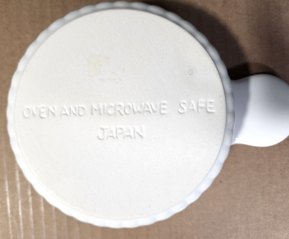 2 Grab It White Ceramic Tab Handle Dishes