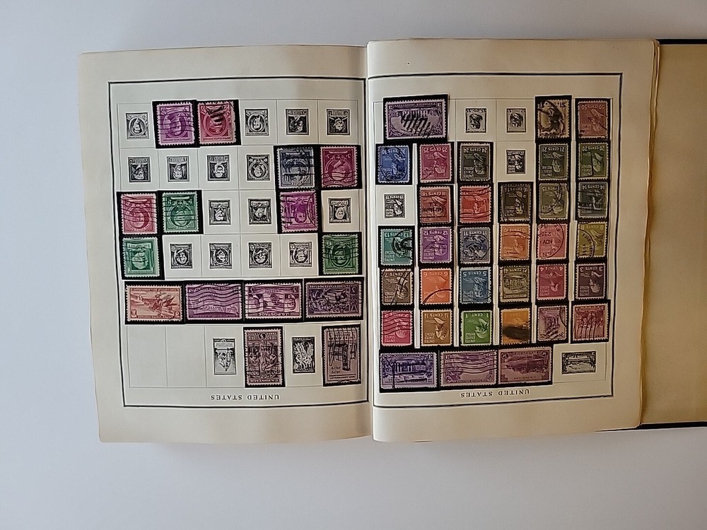 Modern Postage Stamp Album, Scott Publications 1946